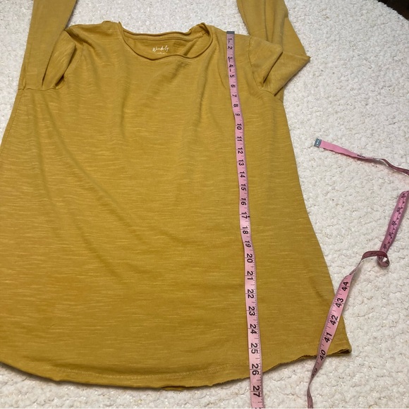 Wonderly‎ women’s shirt - Picture 8 of 12